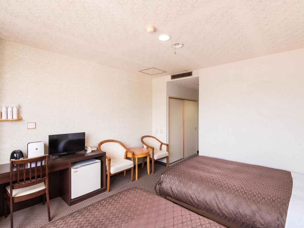 Hotel Primrose Saito Exterior photo